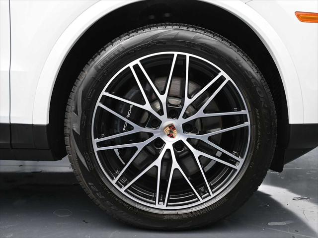 2025 Porsche Cayenne E-Hybrid E-Hybrid