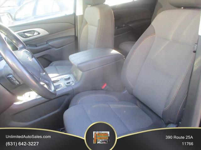 2021 Chevrolet Traverse AWD LT Cloth