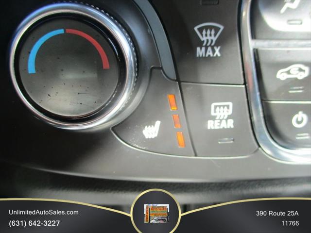 2021 Chevrolet Traverse AWD LT Cloth