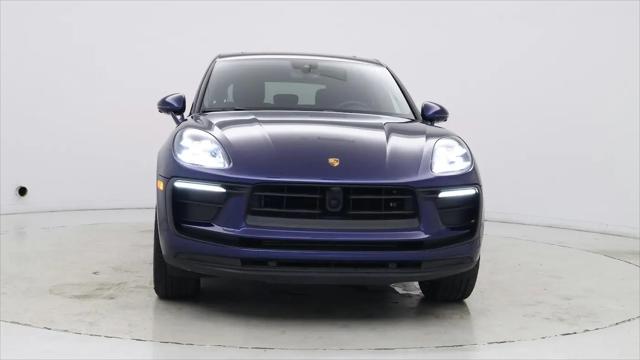 2022 Porsche Macan Macan