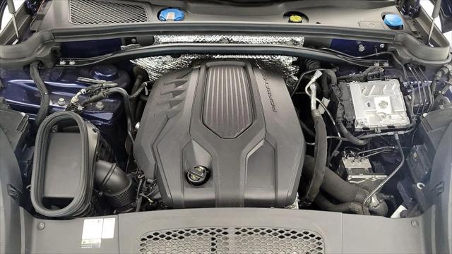 2022 Porsche Macan Macan