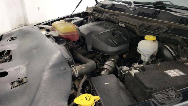 2019 Ram 1500 Classic Laramie Crew Cab 4x2 5'7" Box