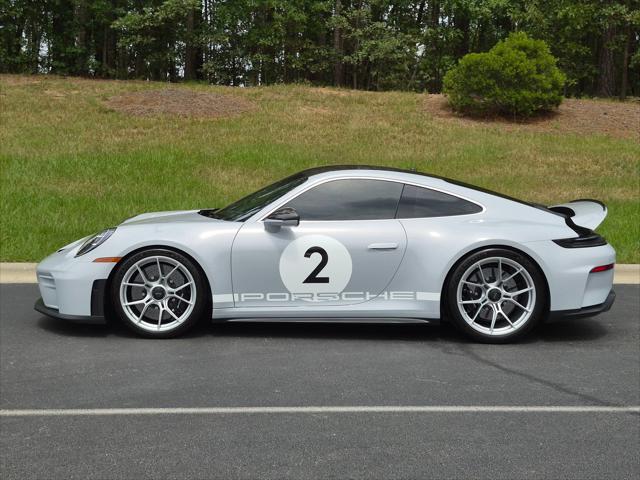 2025 Porsche 911 GT3 w/Touring Package