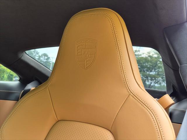 2025 Porsche 911 GT3 w/Touring Package