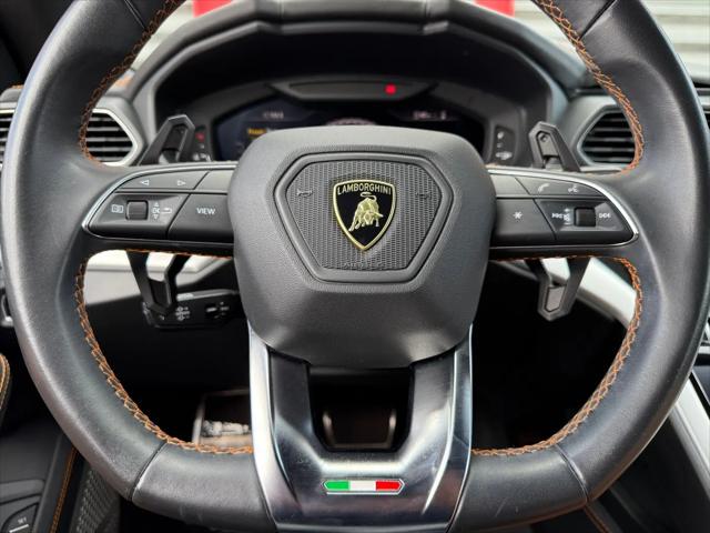 2020 Lamborghini Urus Standard