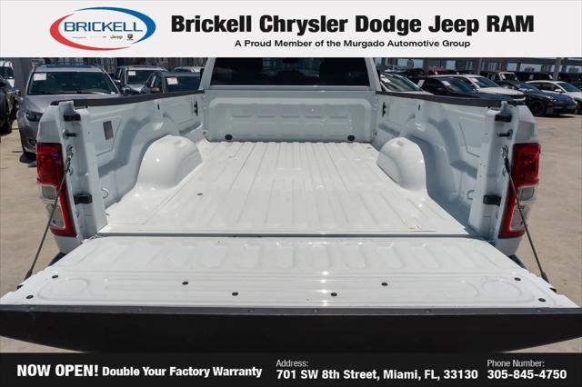 2024 Ram 3500 Big Horn Crew Cab 4x4 8' Box