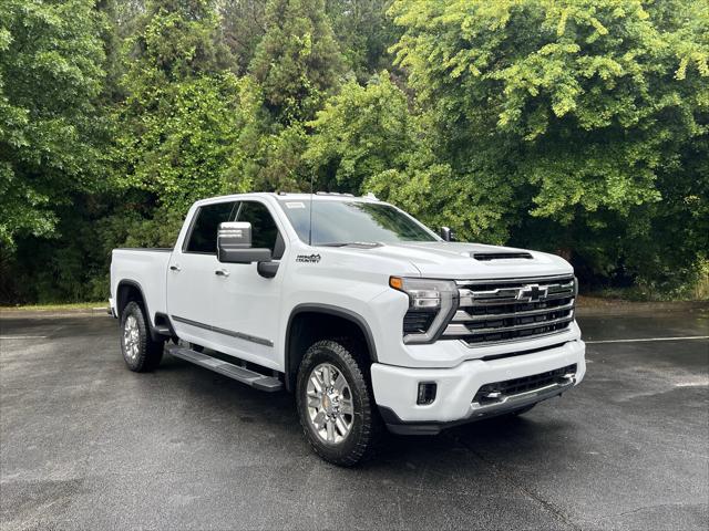 2026 Chevrolet Silverado 2500HD Crew Cab, Standard Bed, High Country, 4WD