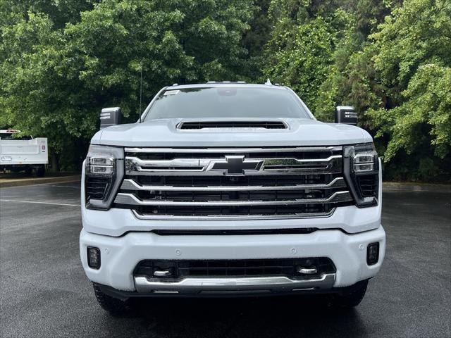 2026 Chevrolet Silverado 2500HD Crew Cab, Standard Bed, High Country, 4WD
