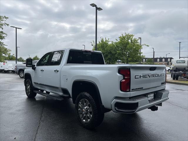 2026 Chevrolet Silverado 2500HD Crew Cab, Standard Bed, High Country, 4WD