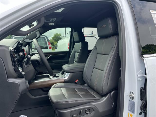 2026 Chevrolet Silverado 2500HD Crew Cab, Standard Bed, High Country, 4WD