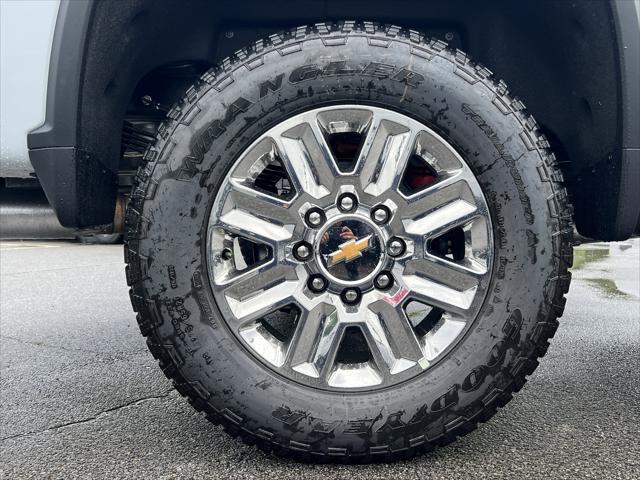 2026 Chevrolet Silverado 2500HD Crew Cab, Standard Bed, High Country, 4WD