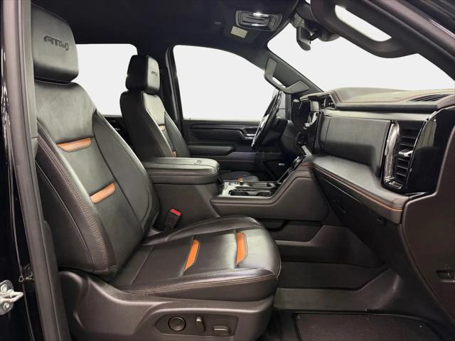 2025 GMC Sierra 2500HD Crew Cab, Standard Bed, AT4, 4WD