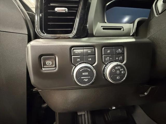 2025 GMC Sierra 2500HD Crew Cab, Standard Bed, AT4, 4WD