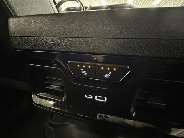 2025 GMC Sierra 2500HD Crew Cab, Standard Bed, AT4, 4WD