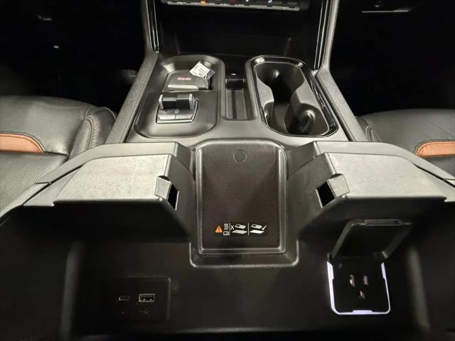 2025 GMC Sierra 2500HD Crew Cab, Standard Bed, AT4, 4WD