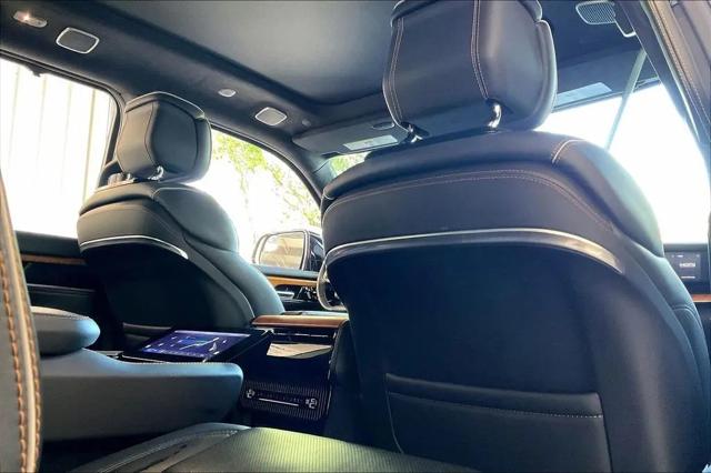2024 Jeep Grand Wagoneer L Series III 4x4