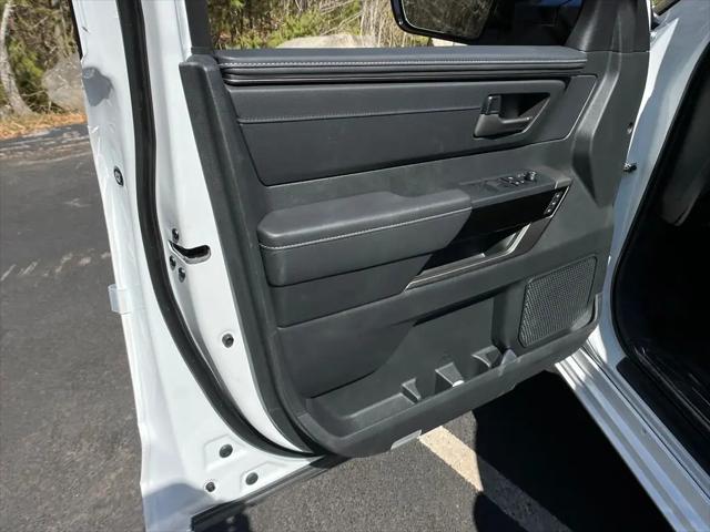 2026 Toyota Tundra Limited CrewMax 6.4' Bed