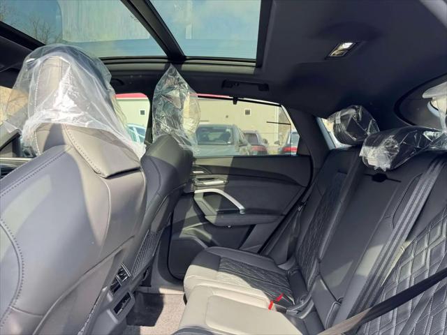 2026 Audi SQ5 Sportback Premium Plus TFSI quattro S tronic
