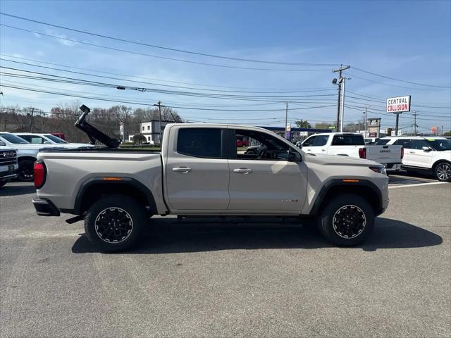 2026 GMC Canyon AT4, 4WD