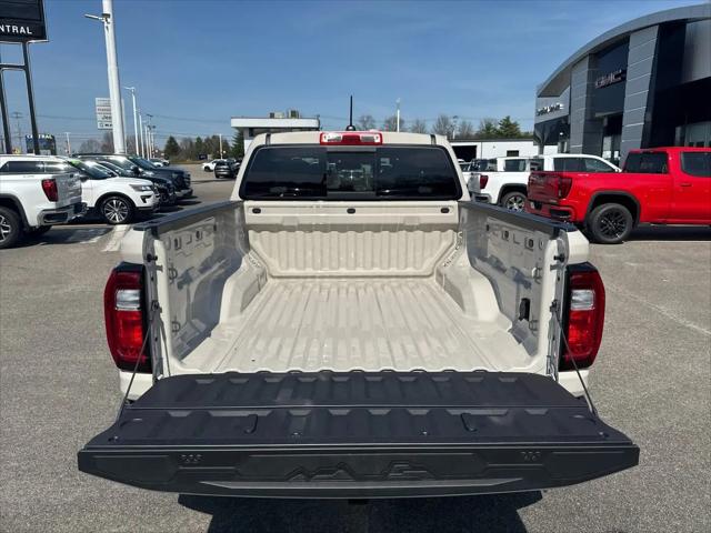 2026 GMC Canyon AT4, 4WD