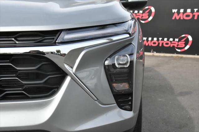 2025 Chevrolet Trax FWD LT