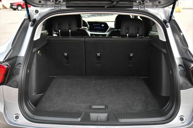 2025 Chevrolet Trax FWD LT