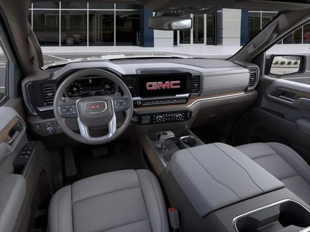 2026 GMC Sierra 1500 Crew Cab, Standard Bed, SLT, 4WD