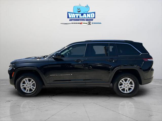 2023 Jeep Grand Cherokee Laredo 4x4