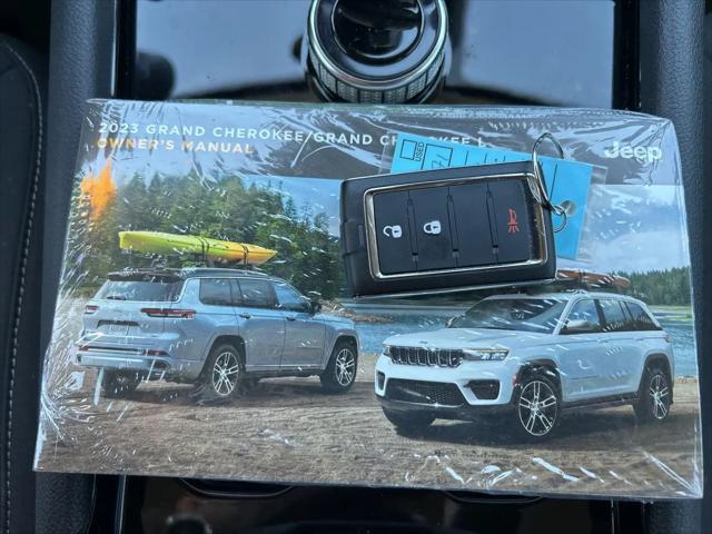 2023 Jeep Grand Cherokee Laredo 4x4