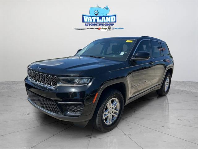 2023 Jeep Grand Cherokee Laredo 4x4