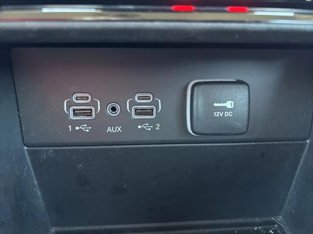 2023 Jeep Grand Cherokee Laredo 4x4