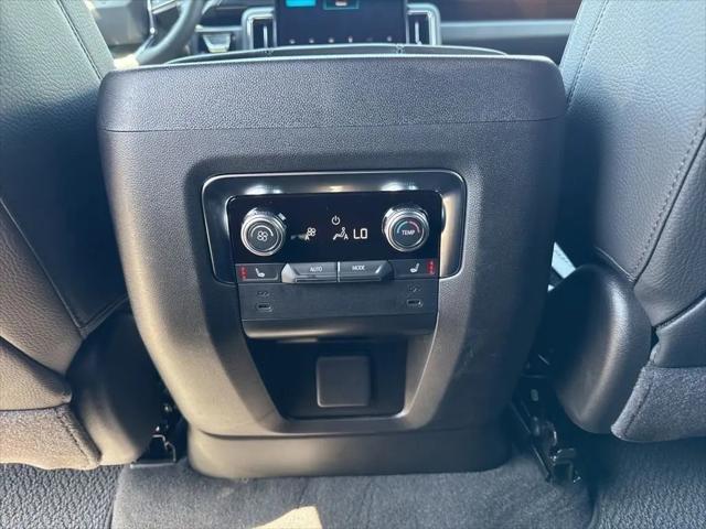 2026 GMC Yukon XL 4WD Denali