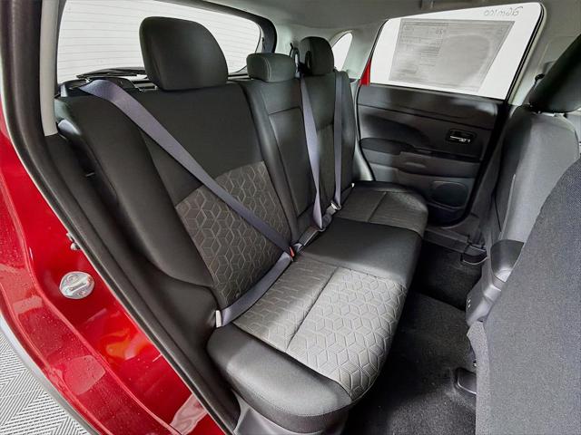 2026 Mitsubishi Outlander Sport 2.0 LE