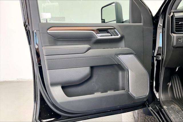 2026 GMC Sierra 2500HD Denali