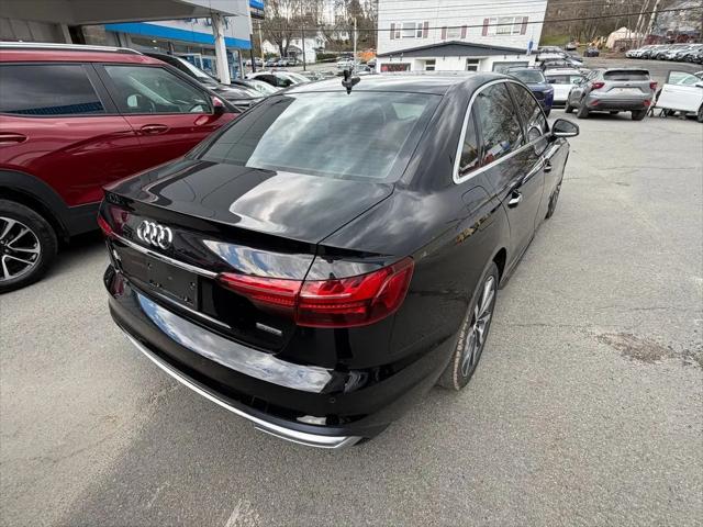 2022 Audi A4 Premium Plus 40 TFSI quattro S tronic