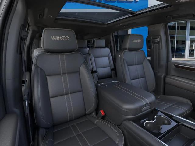 2025 Chevrolet Suburban 4WD High Country