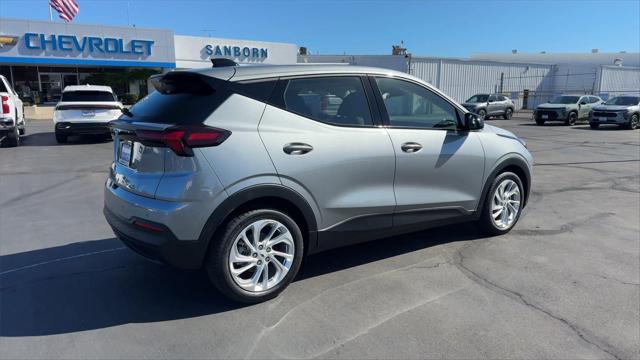2027 Chevrolet Bolt LT FWD