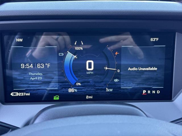 2027 Chevrolet Bolt LT FWD