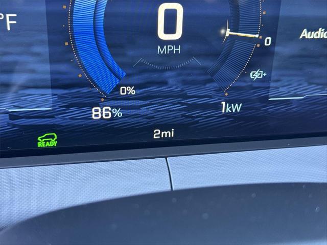 2027 Chevrolet Bolt LT FWD
