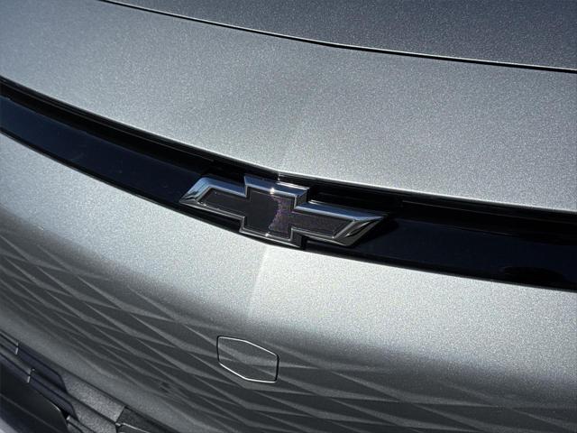 2027 Chevrolet Bolt LT FWD