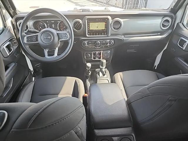 2023 Jeep Wrangler 4-Door Sahara