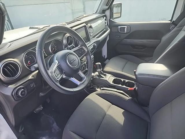2023 Jeep Wrangler 4-Door Sahara
