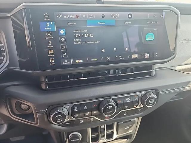 2024 Jeep Wrangler 4-Door Sahara