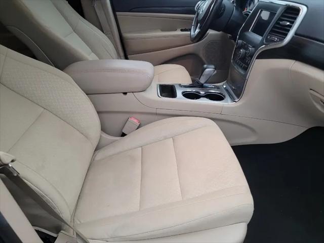 2019 Jeep Grand Cherokee Laredo 4x4