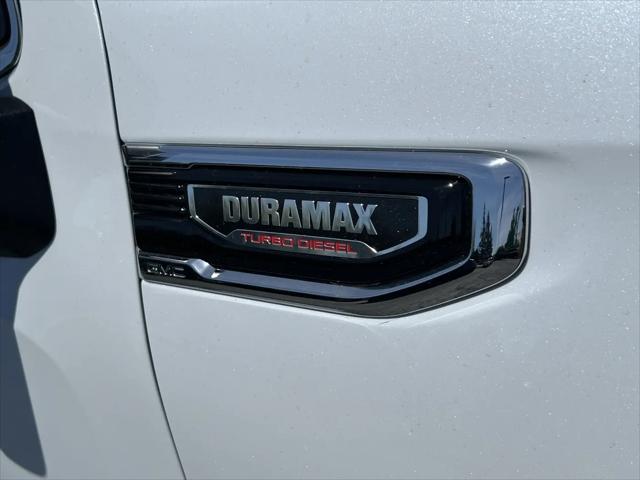 2026 GMC Sierra 1500 Crew Cab, Standard Bed, SLT, 4WD