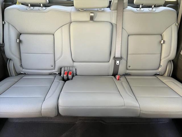 2026 GMC Sierra 1500 Crew Cab, Standard Bed, SLT, 4WD