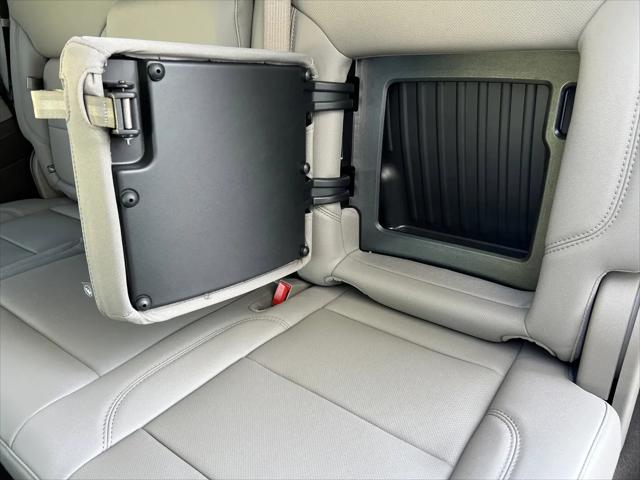 2026 GMC Sierra 1500 Crew Cab, Standard Bed, SLT, 4WD