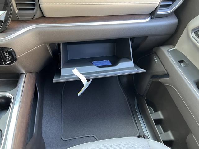 2026 GMC Sierra 1500 Crew Cab, Standard Bed, SLT, 4WD
