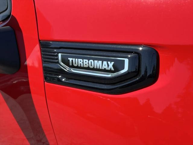 2026 GMC Sierra 1500 Crew Cab, Short Bed, Pro, 4WD