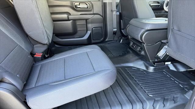 2026 GMC Sierra 1500 Crew Cab, Short Bed, Pro, 4WD